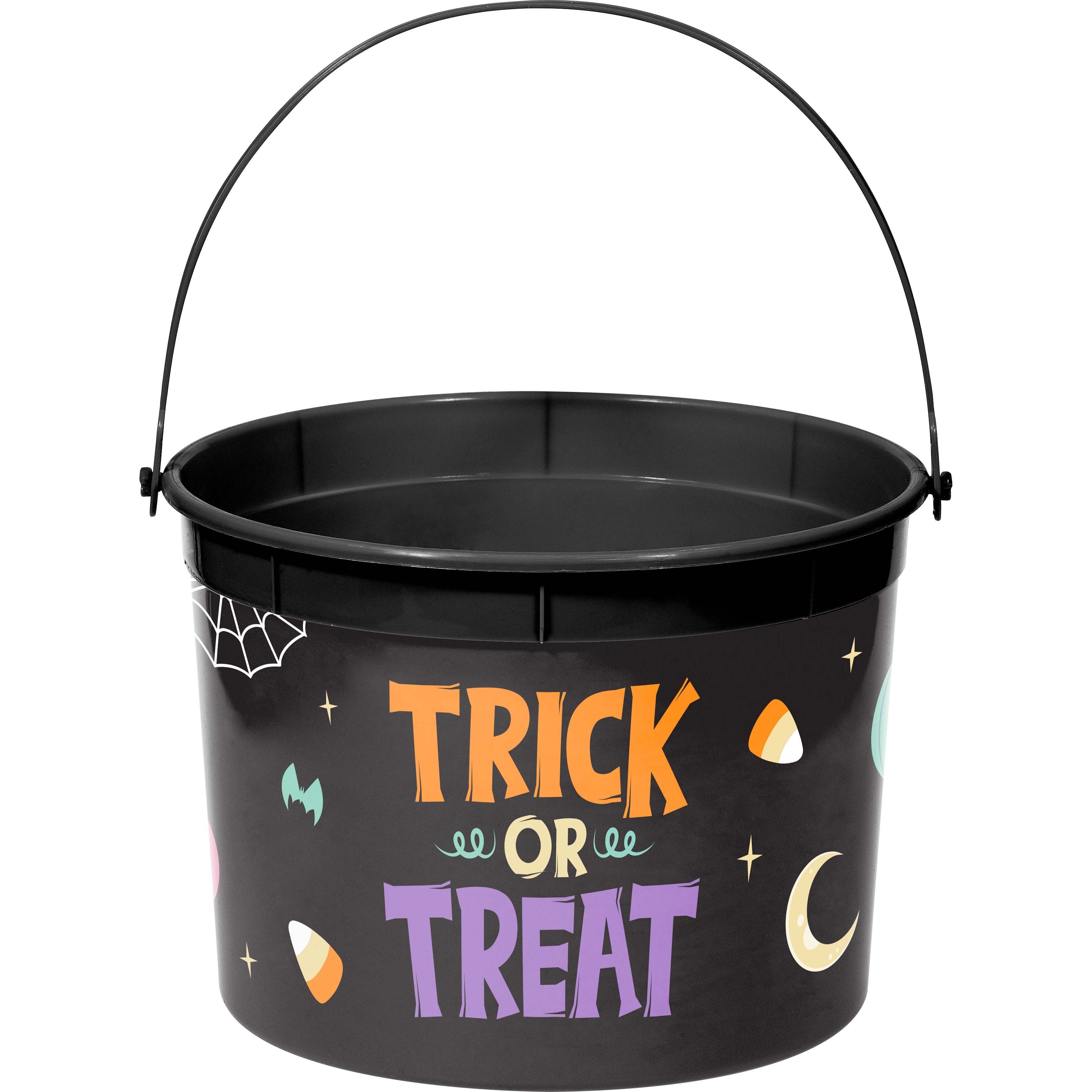 Bulk Halloween printed party buckets packed 12 per case for seasonal pop up retail displays