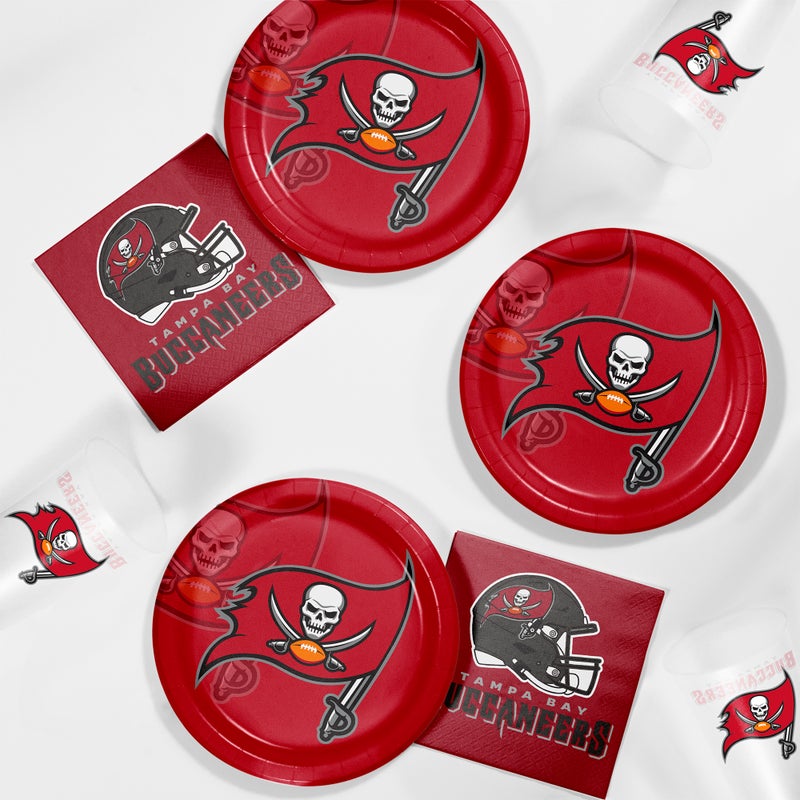 Bulk Tampa Bay Buccaneers 20 oz Plastic Cups (96 per Case)