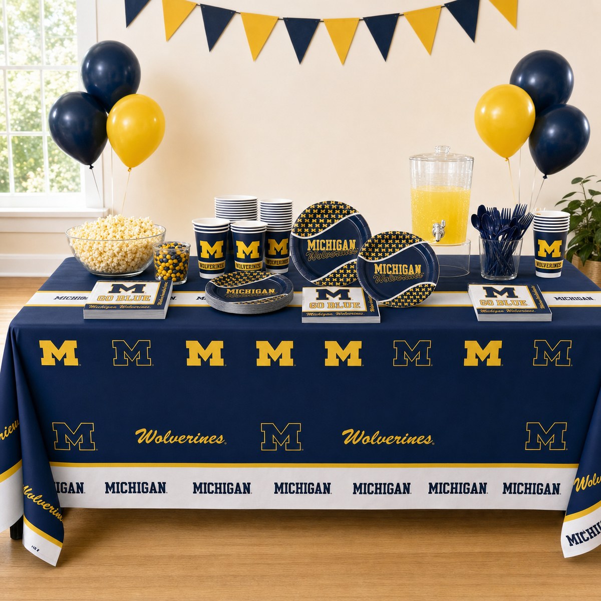 Bulk University of Michigan Wolverines Luncheon Napkin (240 per Case)